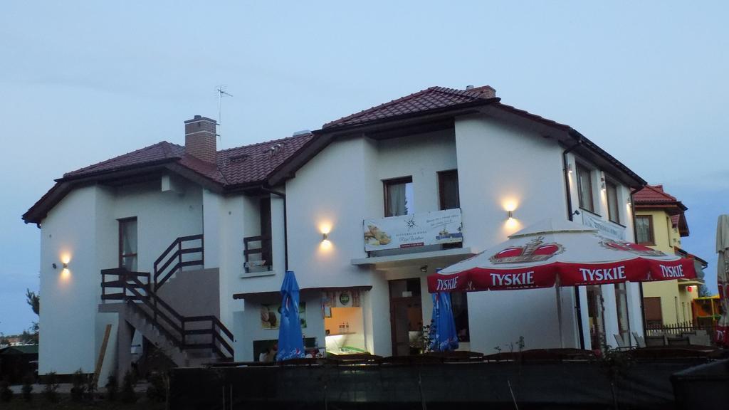 Roza Wiatrow Apartment กชึชโบโว ภายนอก รูปภาพ