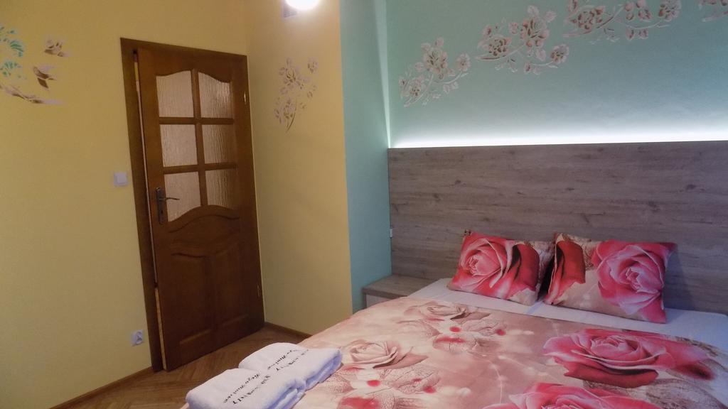 Roza Wiatrow Apartment กชึชโบโว ภายนอก รูปภาพ