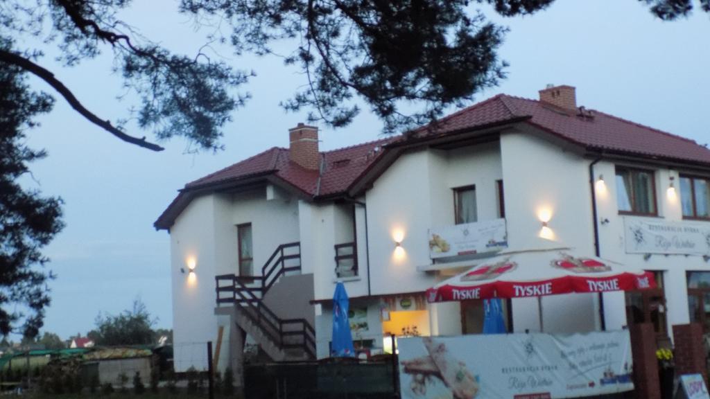 Roza Wiatrow Apartment กชึชโบโว ภายนอก รูปภาพ
