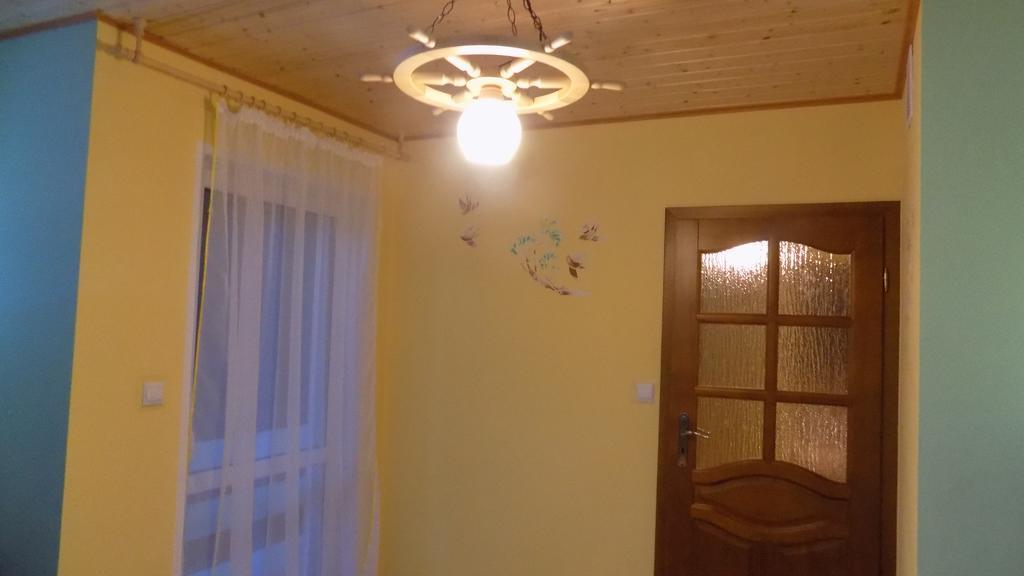 Roza Wiatrow Apartment กชึชโบโว ภายนอก รูปภาพ